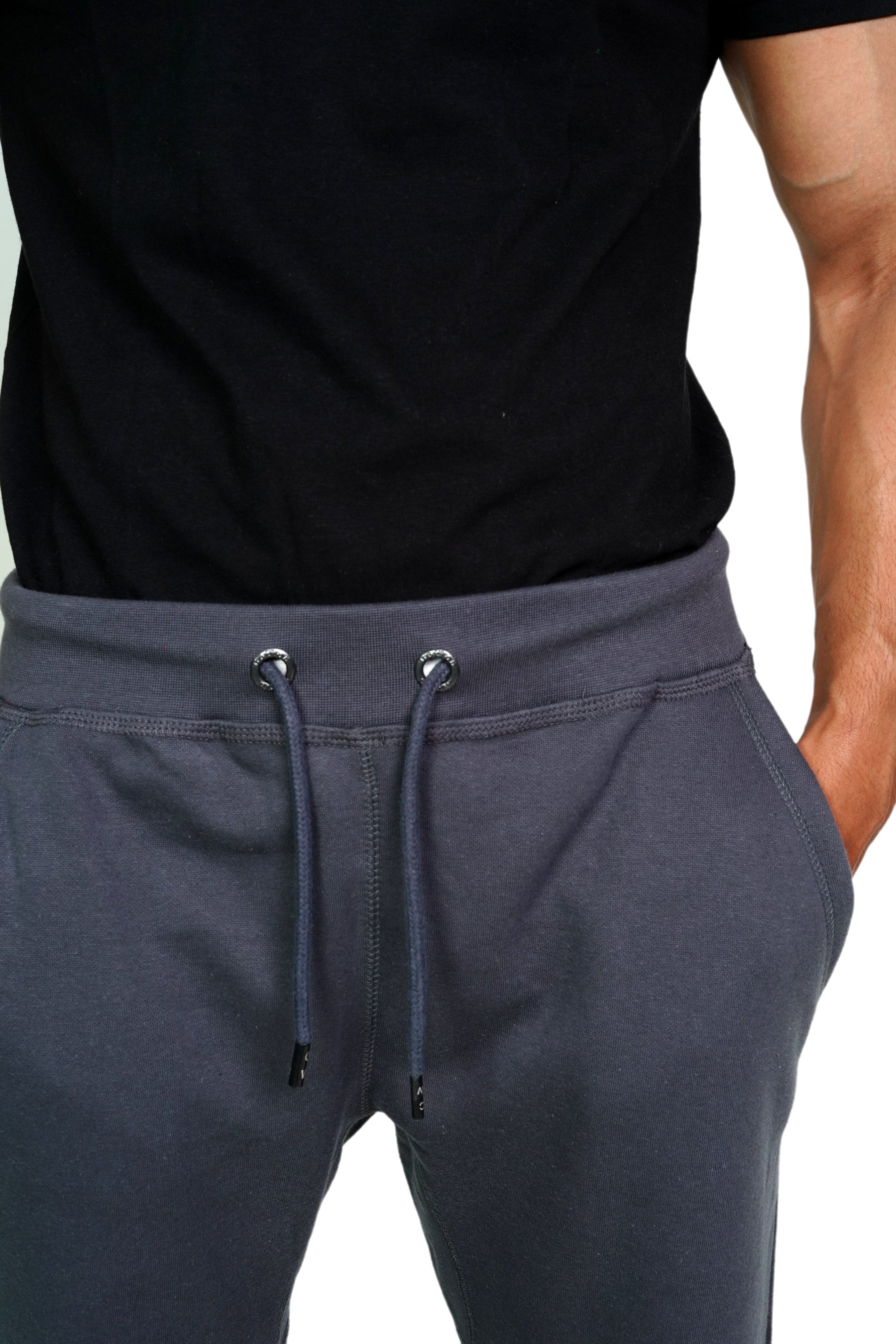 cotton world branded jogger in anthracite color 